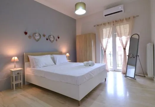Plaka Apartment in Athens