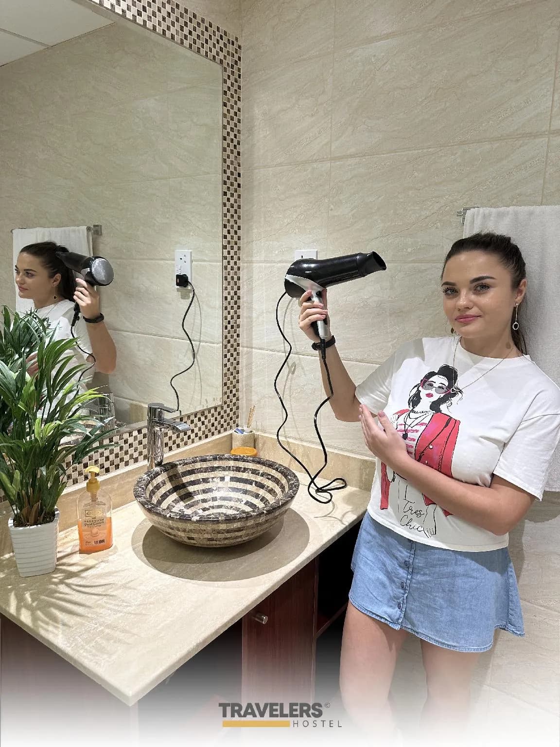 Travelers - Dubai Marina Hostel
