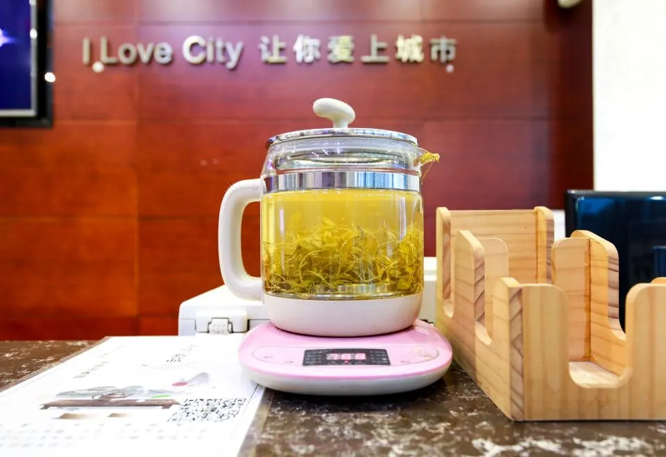 convenient hotel of city (Zhangjiajie Railway Station Tianmen Mountain)