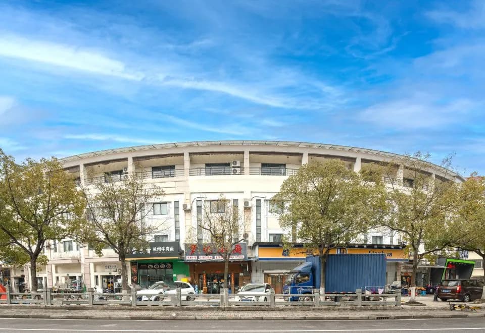 100 Liangpin Hotel Shanghai Zhangjiang