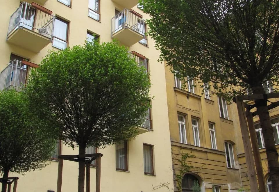 Aparthotel Austria Suites