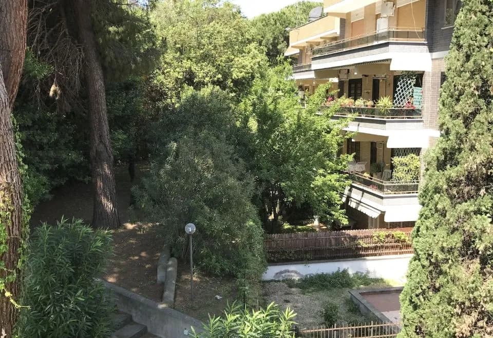 Leonardo Da Vinci Guest House