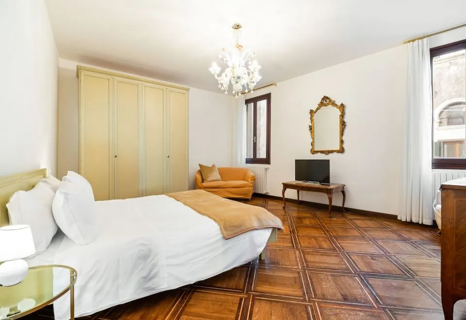 Del Remer Apartment - 5Mins from San Marco sq