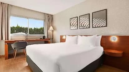 Ramada by Wyndham Valencia Almussafes