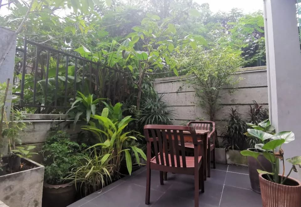 Hide Bangkok Hostel