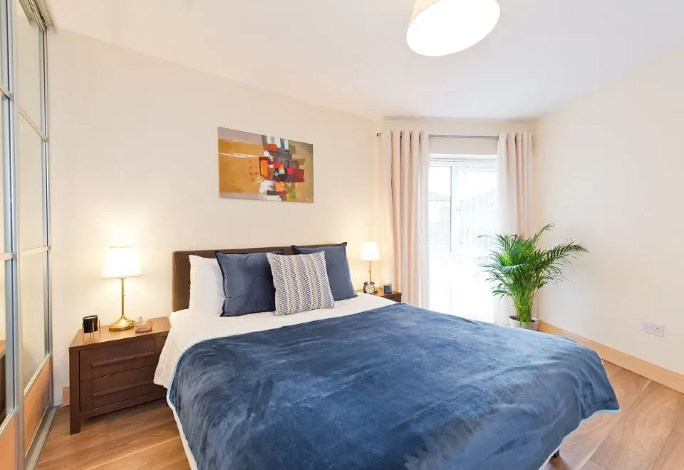 Broc House Suites