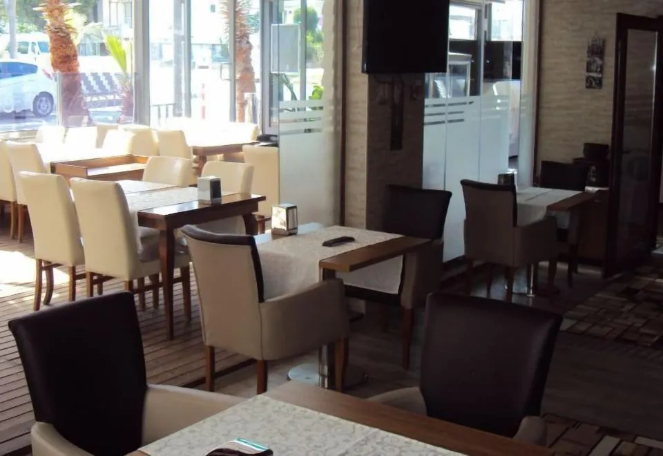 Teos Hotel