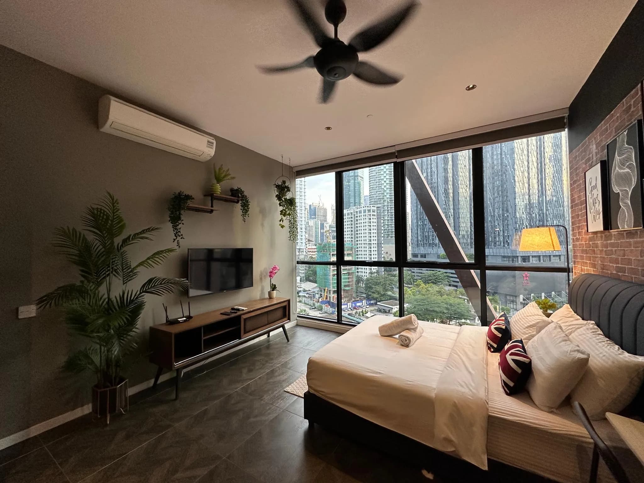 Skyline Homes by Scarletz Suites KLCC