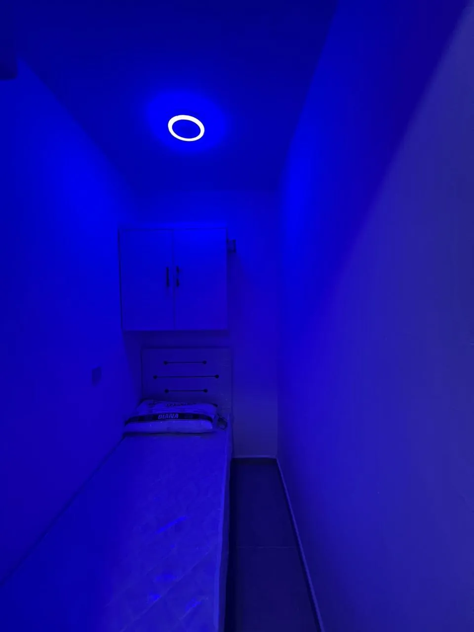 LuxNest INN Internet City Private Bedspace MenOnly