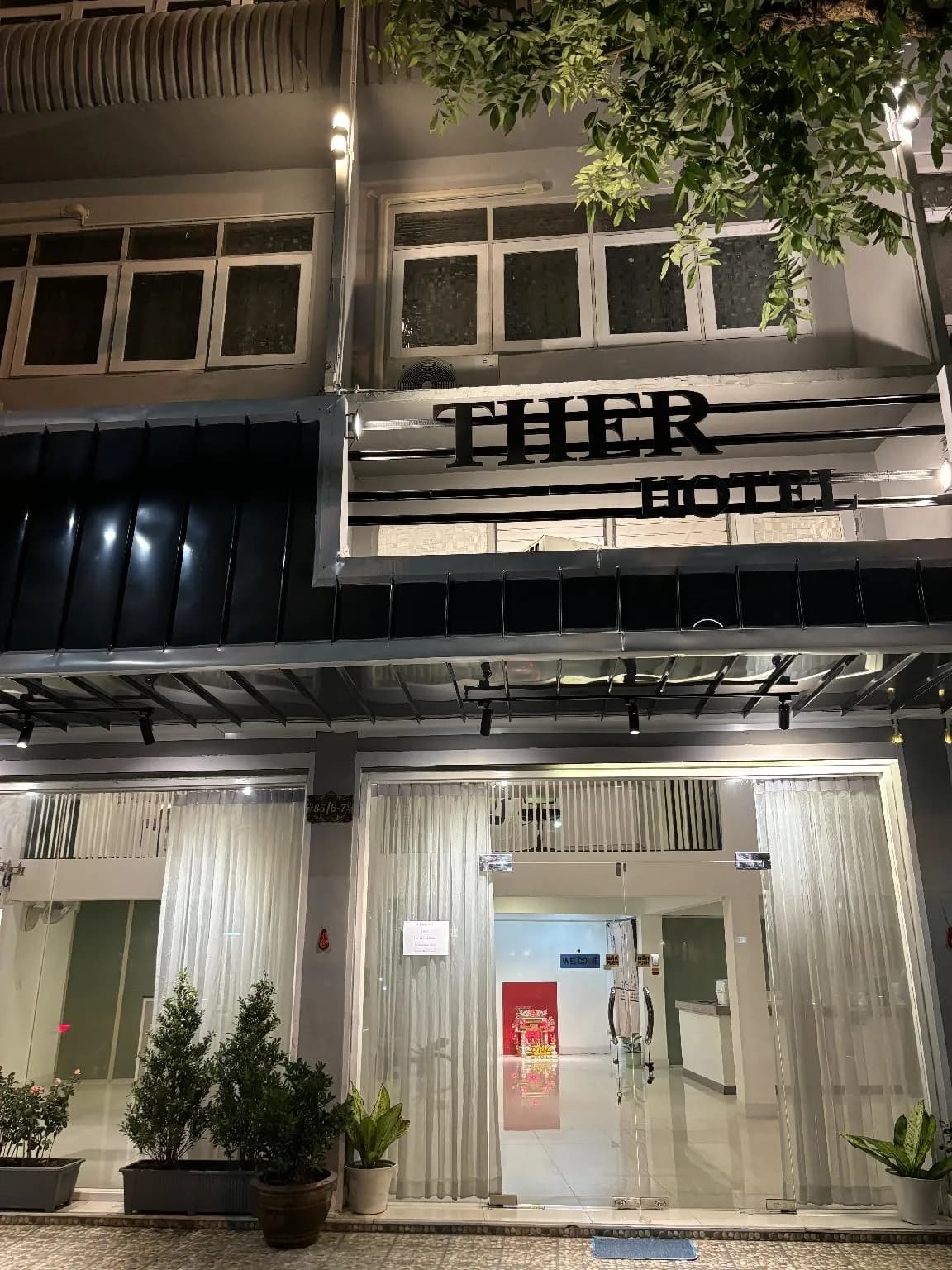 Ther hotel