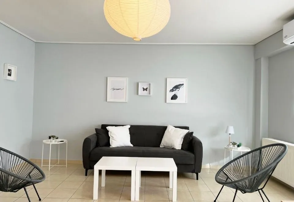 Elise Apartment Airport by Airstay