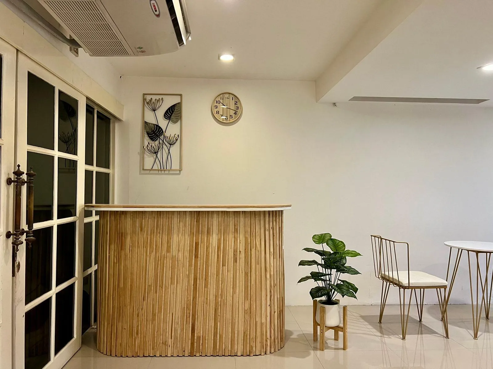 comfy crib hostel 2