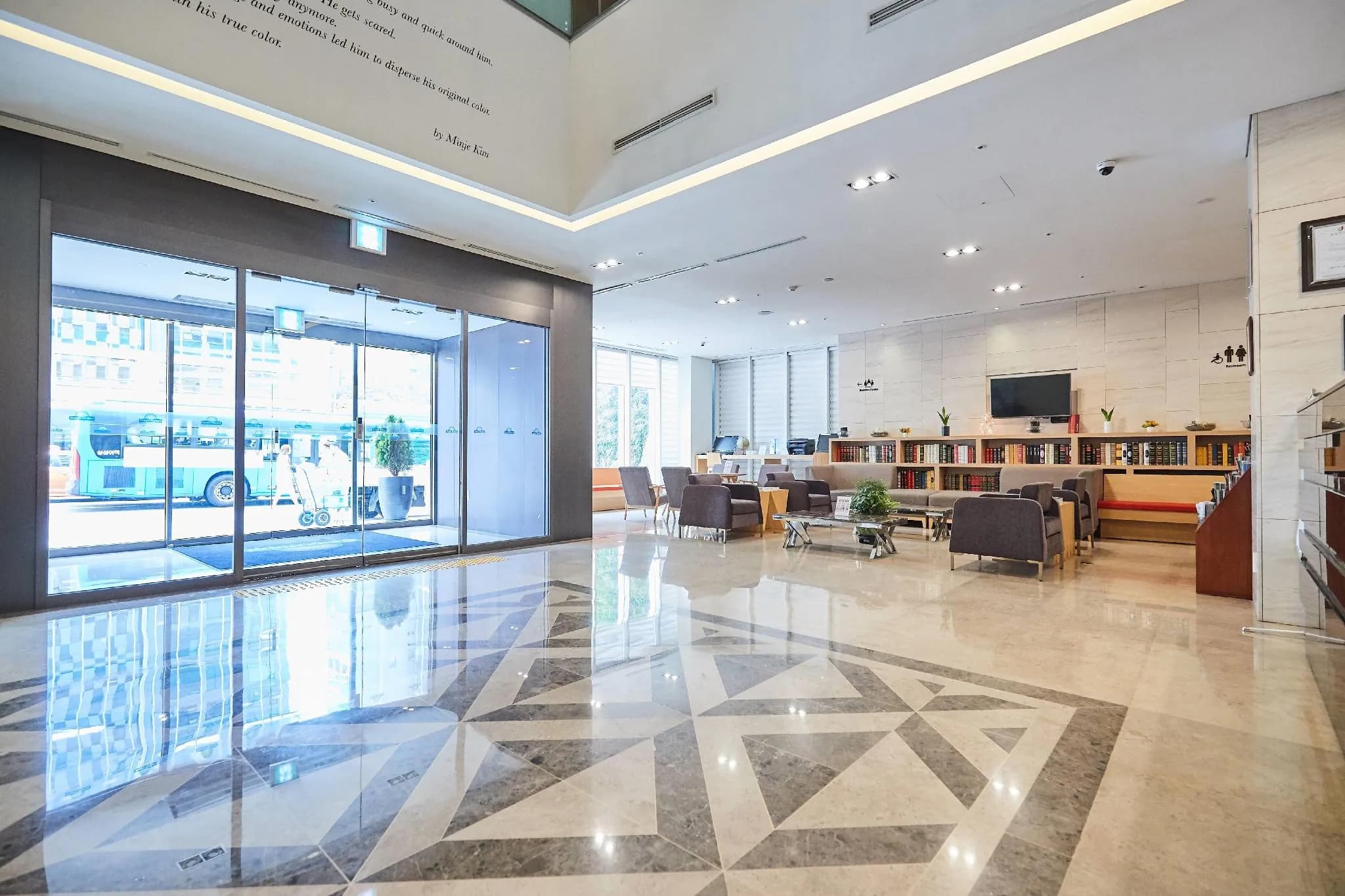 Days Hotel by Wyndham Seoul Myeongdong