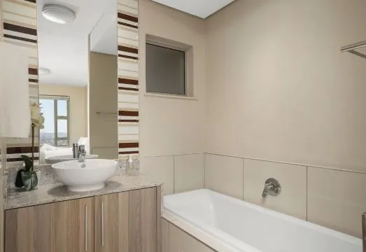 Easy Stay - the Tyrwhitt