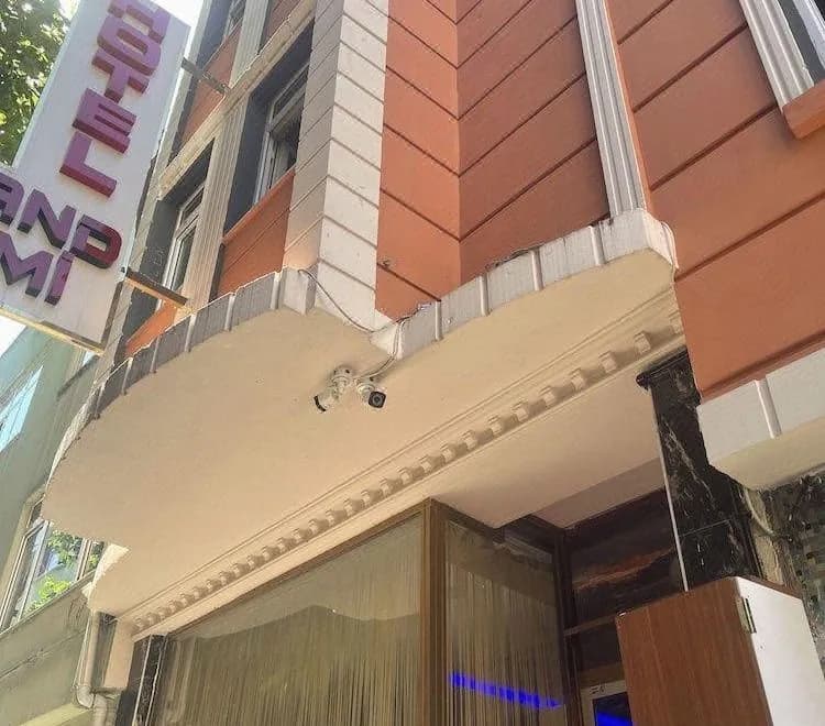 Sami Hotel