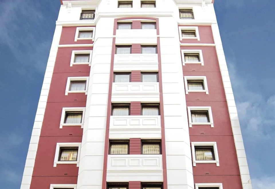 Yuksel Hotel