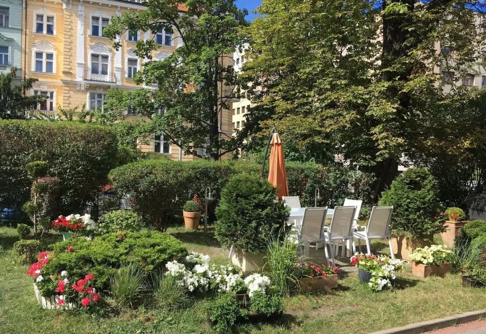 Pension Jana - Domov Mládeže