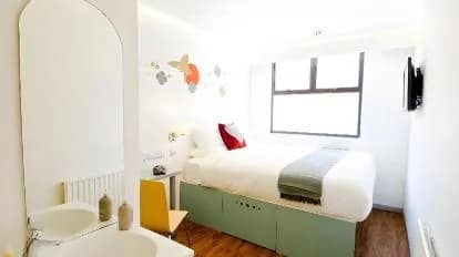 Bannister Hotel