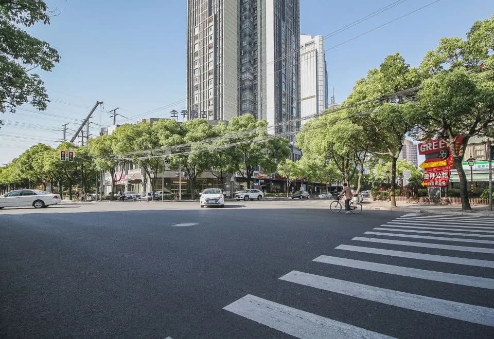 iFamily Apart Hotel Jinzang Branch