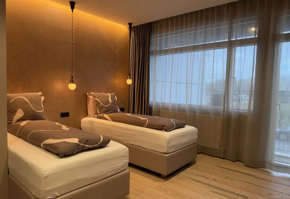Hotel Lotus