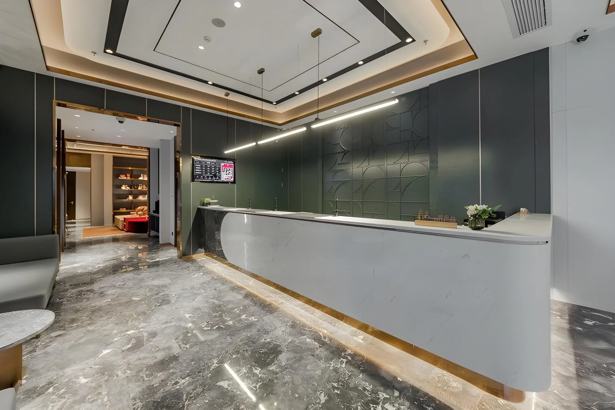 Yitel Collection Lujiazui Pudian Road Metro Station