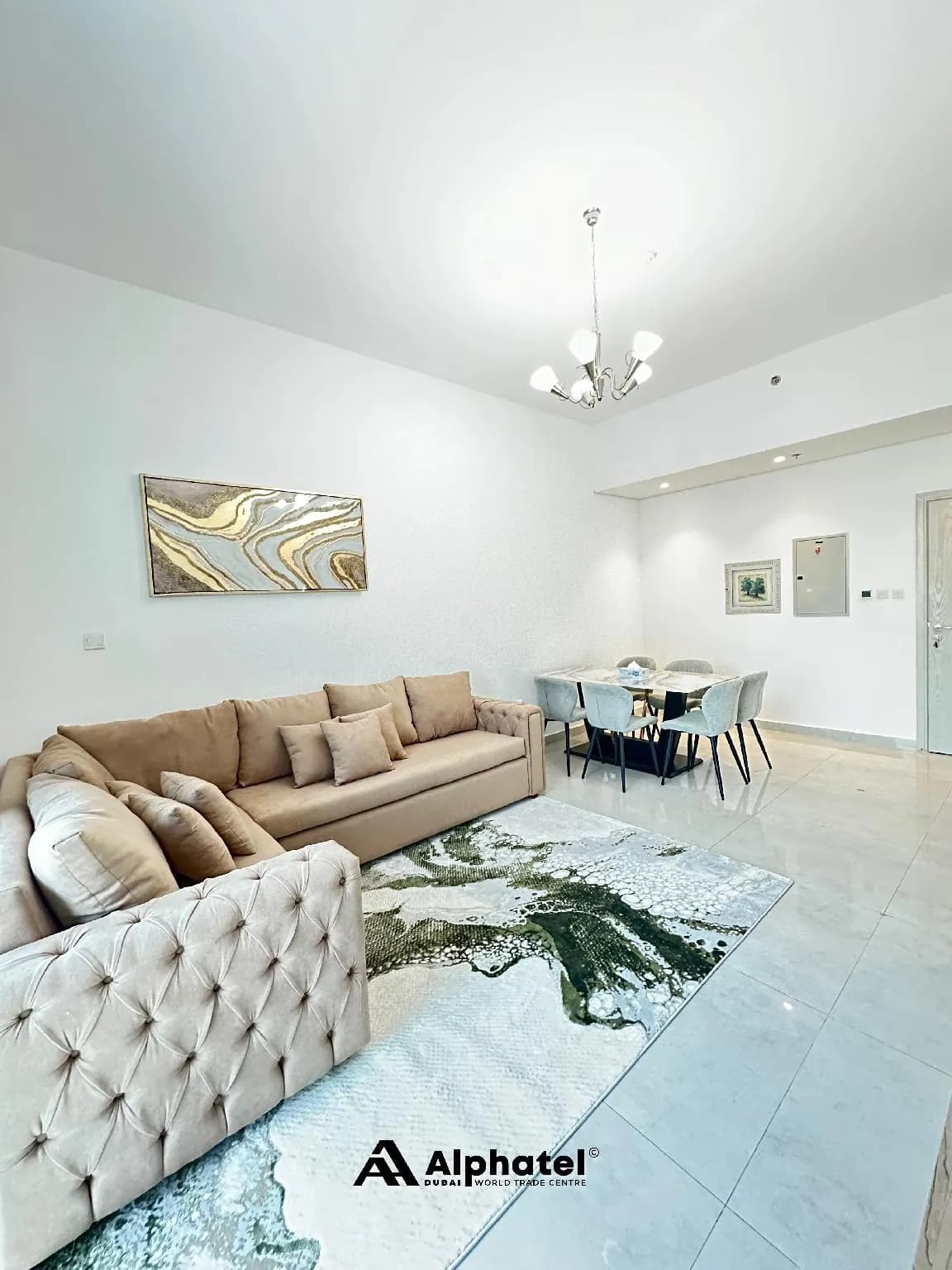 Alphatel Hostel - Dubai World Trade Centre