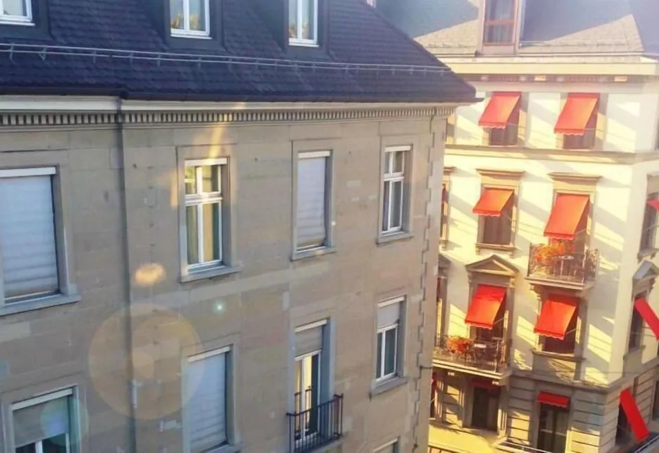 Le Bijou Lintheschergasse 23 / Zurich HB