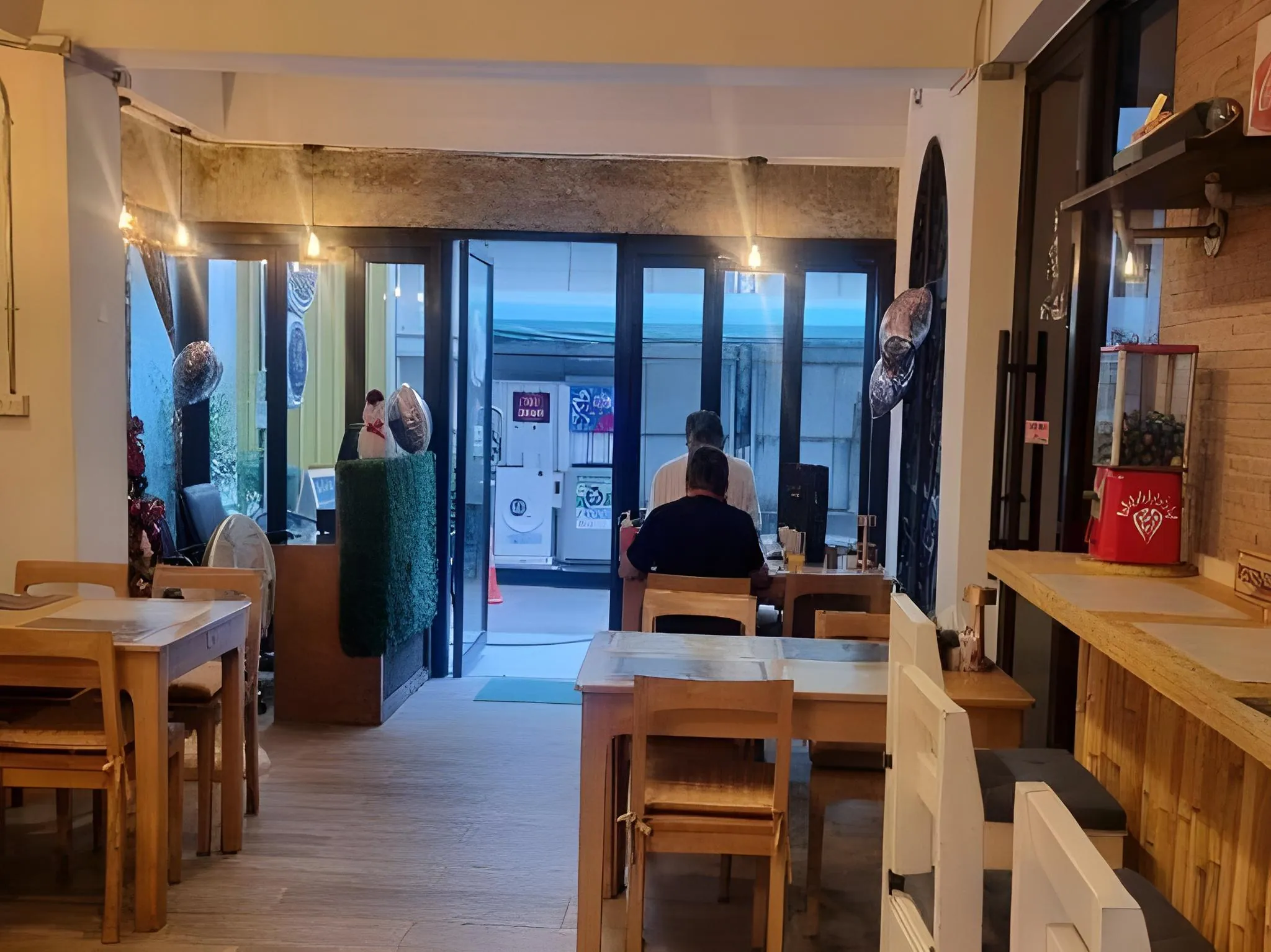 BnB98 Silom Hotel