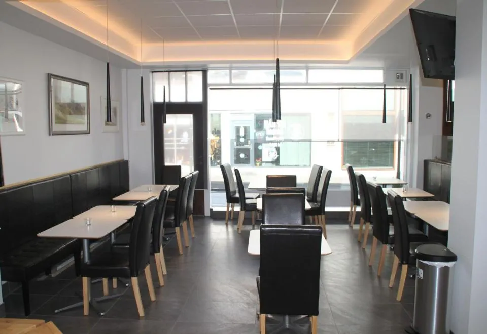 100 Iceland Hotel