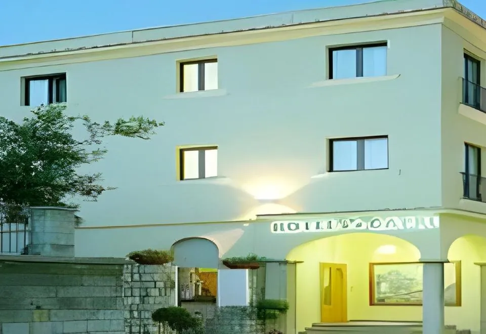 Hotel Capri