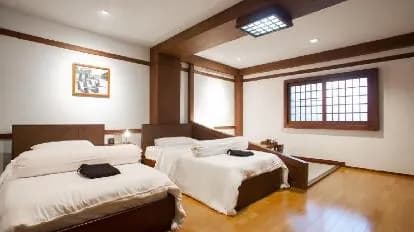 Baan Kashiwaya