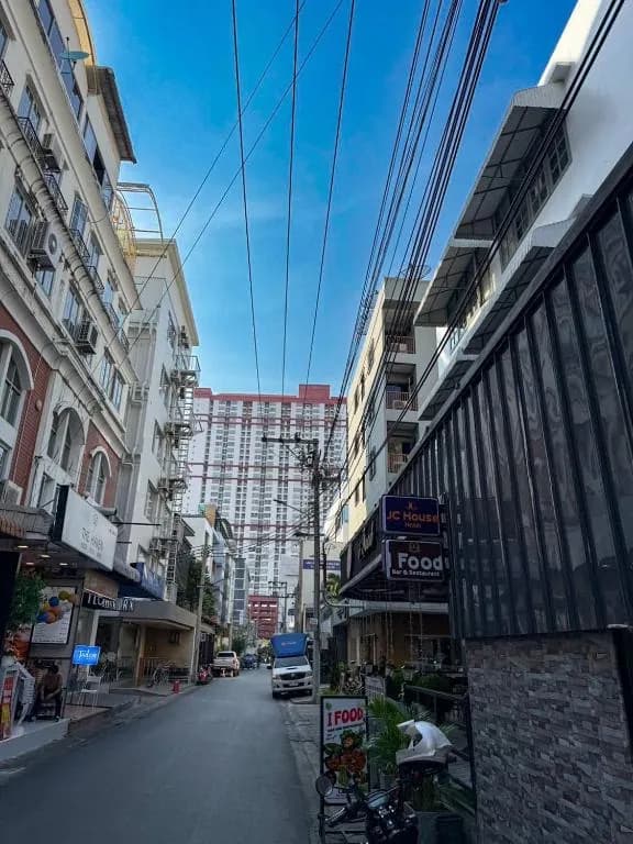 JC House Hotel