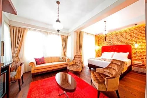 Hippodrome Hotel