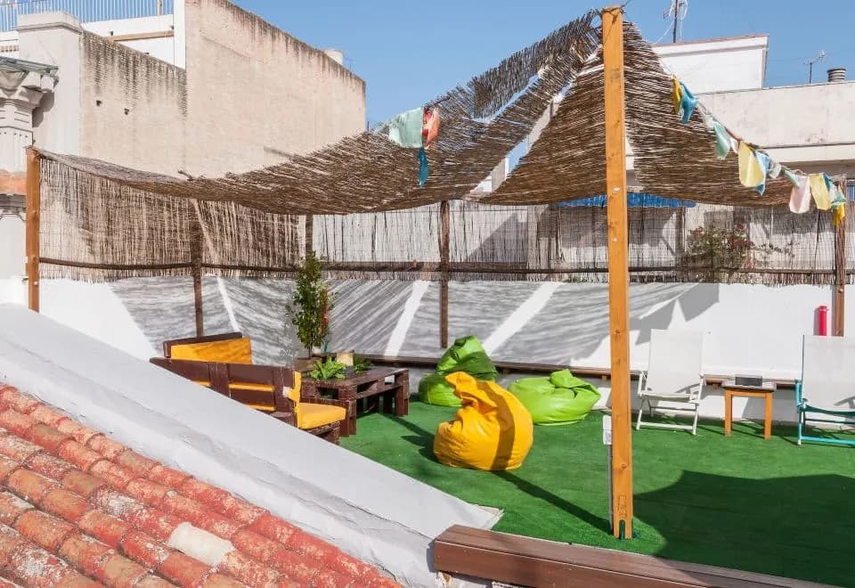 The Nomad Hostel&Pension