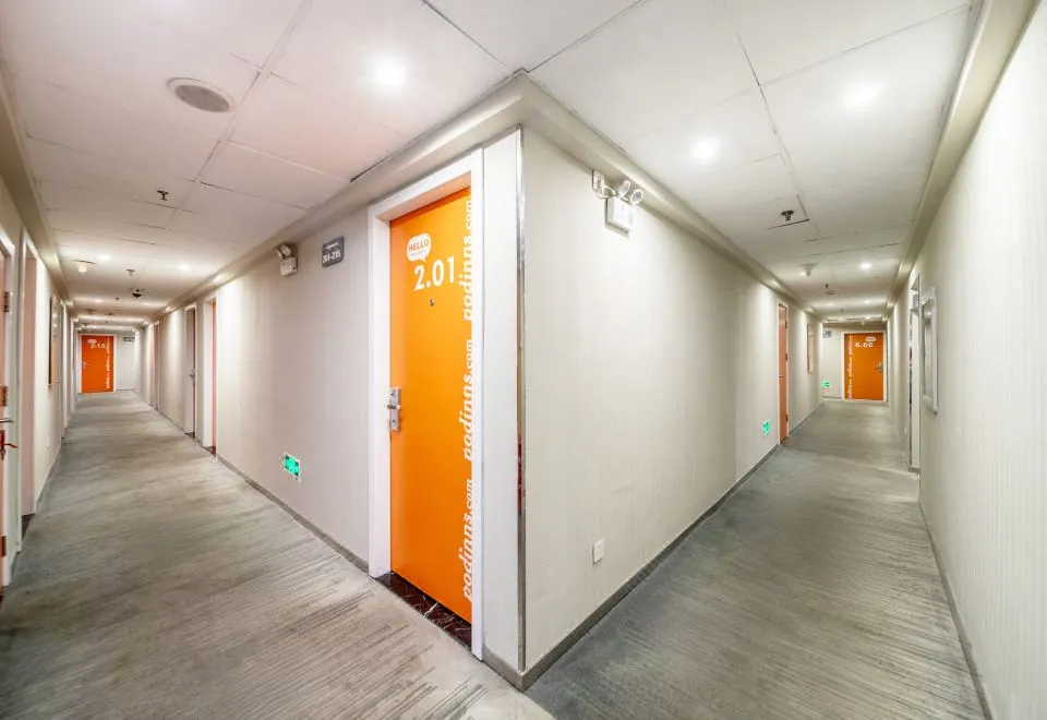 Pod Inn (Shanghai Ruijin Hospital Dapuqiao Metro Station)