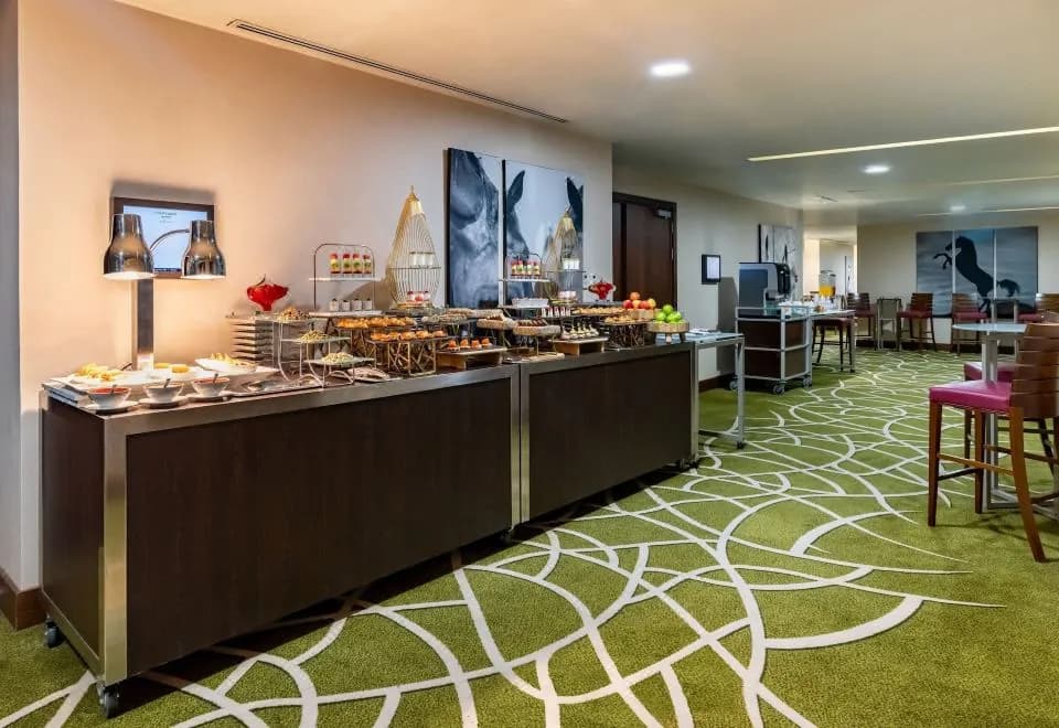 Courtyard Riyadh Olaya