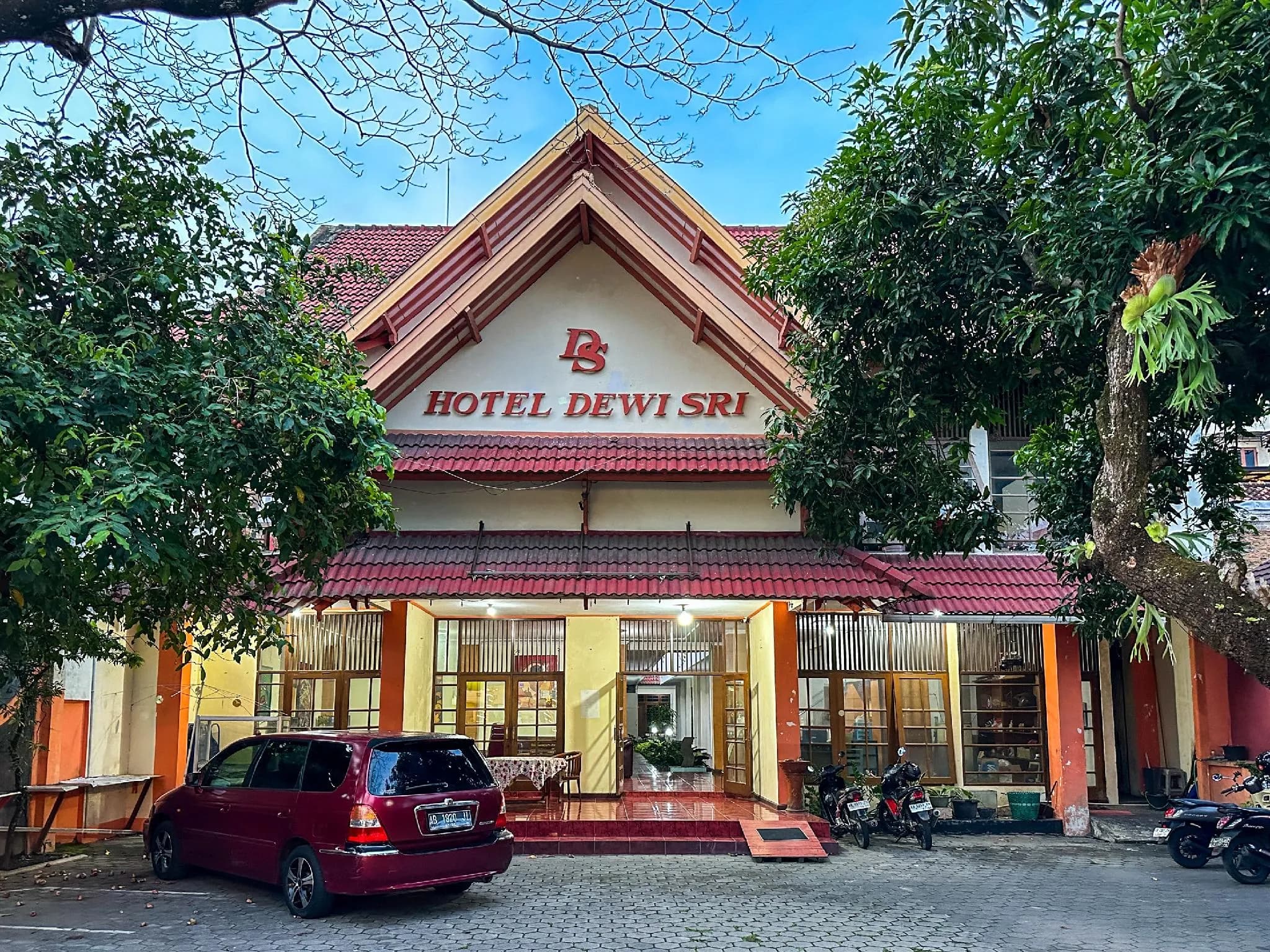 Hotel Dewi Sri RedPartner