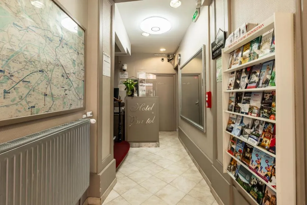 Hotel Bristol Nord Paris