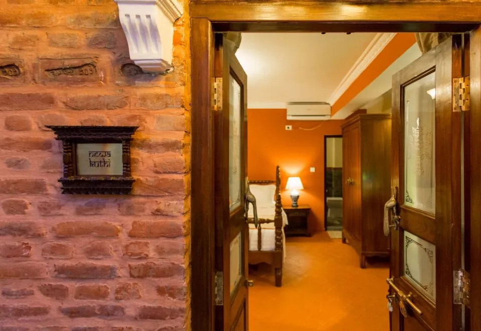 Baber Mahal Vilas - the Heritage Hotel
