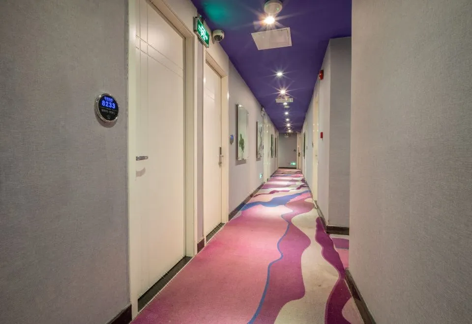 Shanghai Yijun Select Hotel