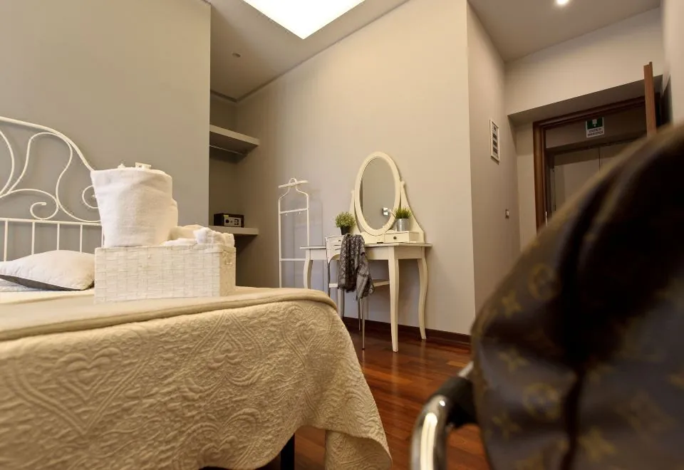 Borghese Executive Suite