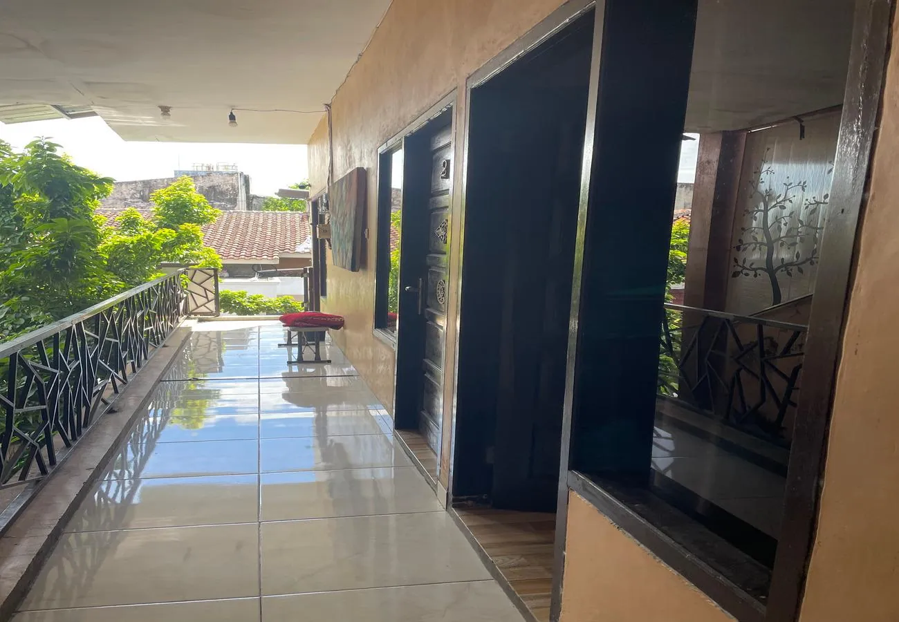 Art Guest House Syariah by Secoms