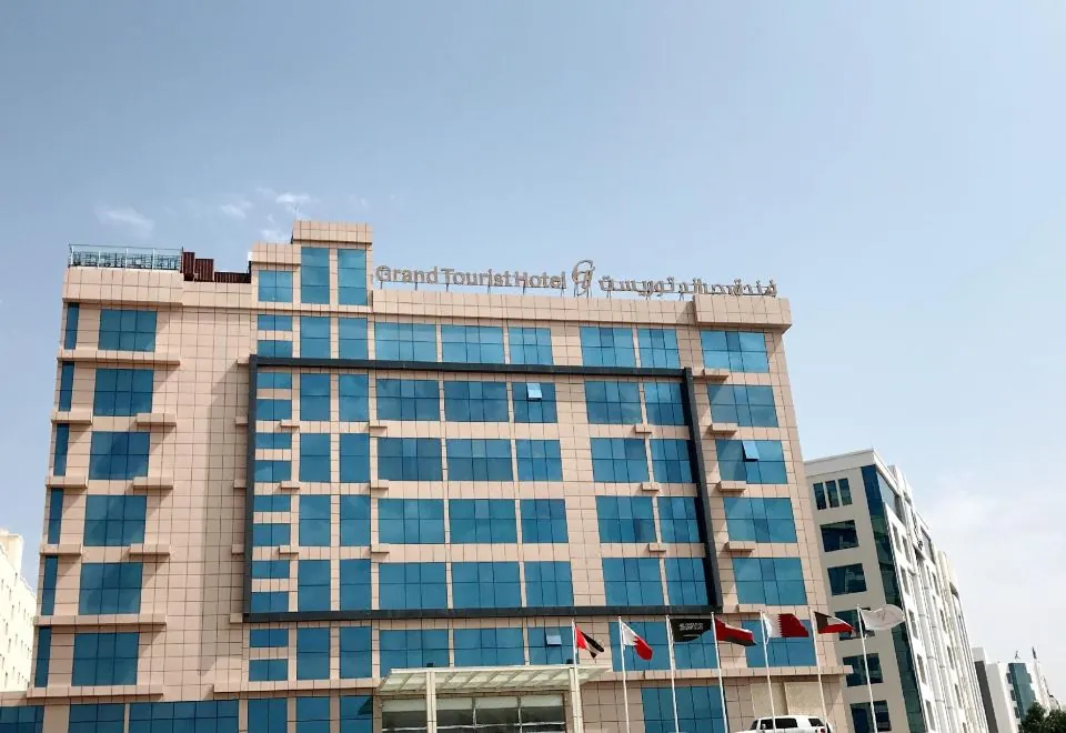 Grand Tourist Hotel