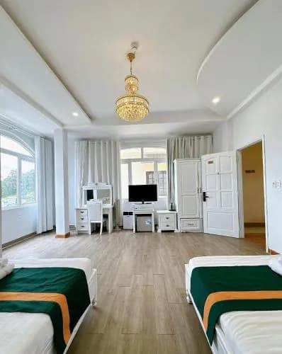 Le Petit Paris Dalat Hotel