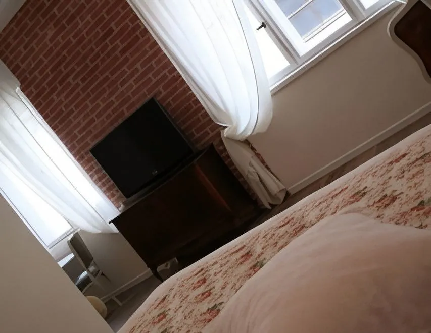 Banica Apartments & Rooms