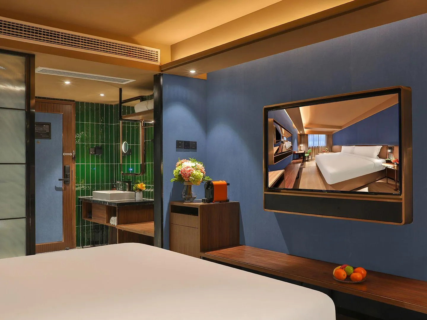 Orange Hotel Shanghai Yaohan Pudian Road Metro Station