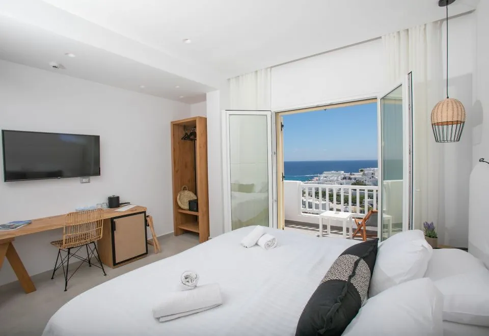 The George Hotel Mykonos