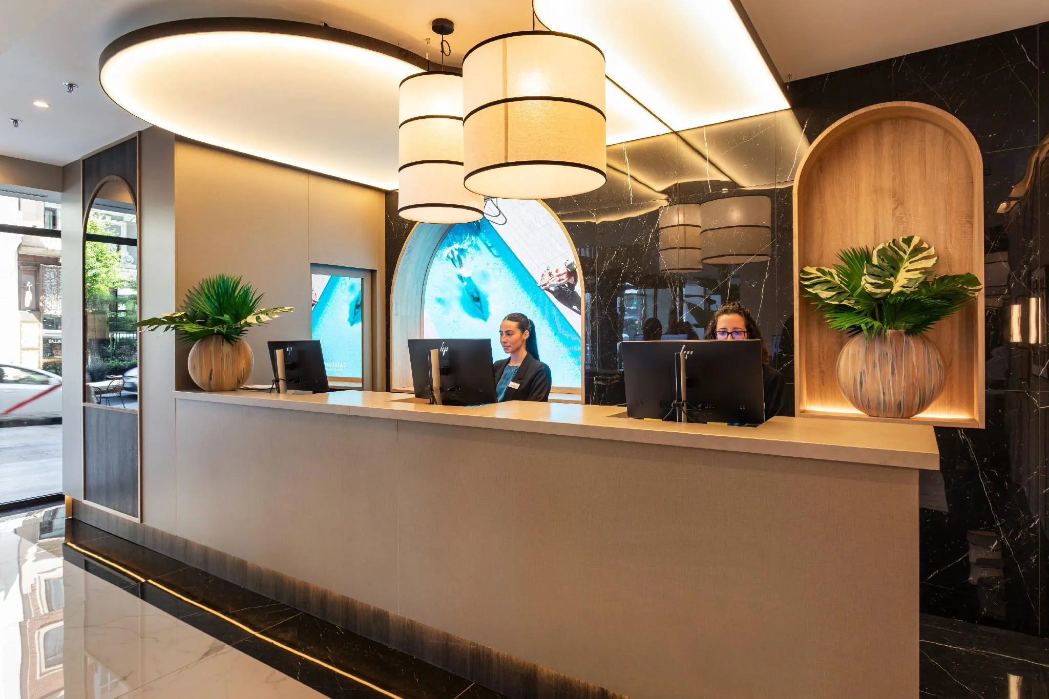 Catalonia Plaza Espana Hotel & Spa