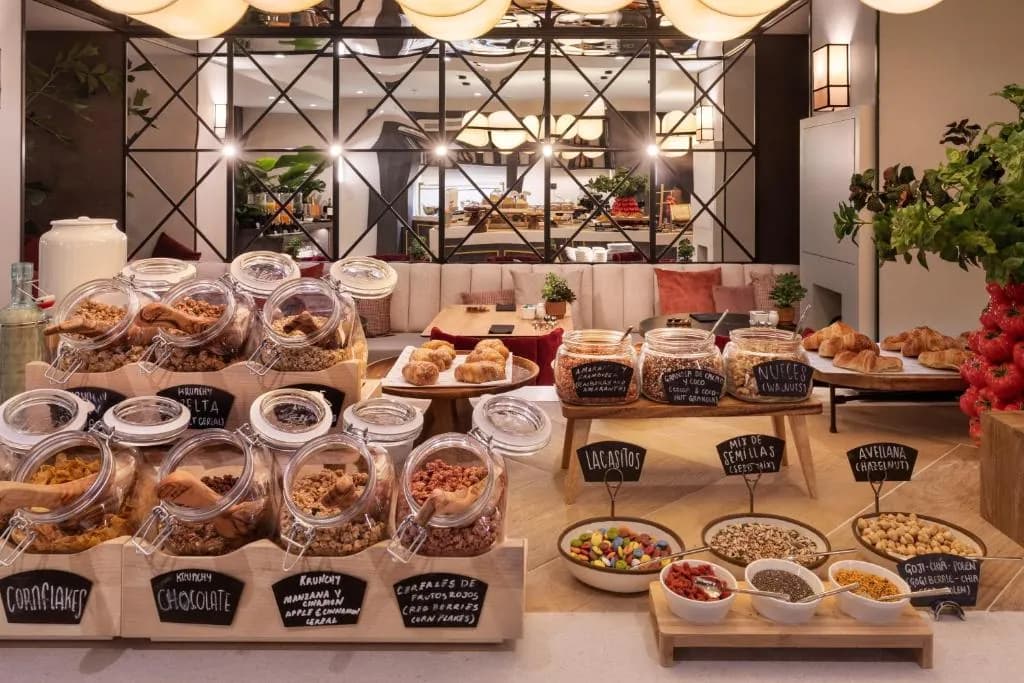 Catalonia Plaza Espana Hotel & Spa