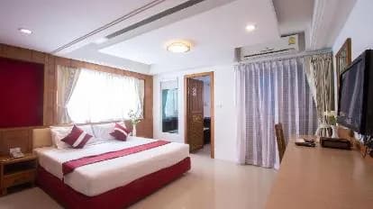Gusto Pratunam Hotel